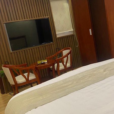 Fakher Yanbu 3 Furnished Units Bagian luar foto