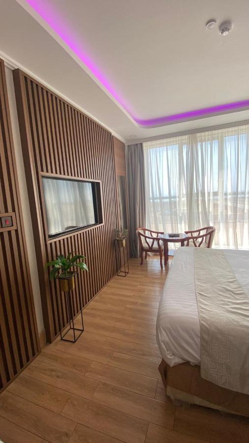 Fakher Yanbu 3 Furnished Units Bagian luar foto