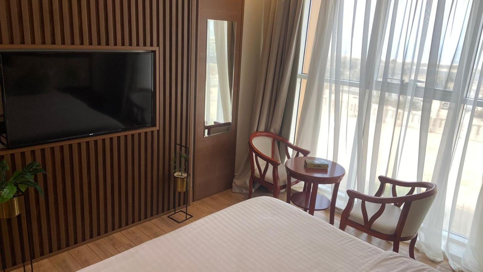Fakher Yanbu 3 Furnished Units Bagian luar foto