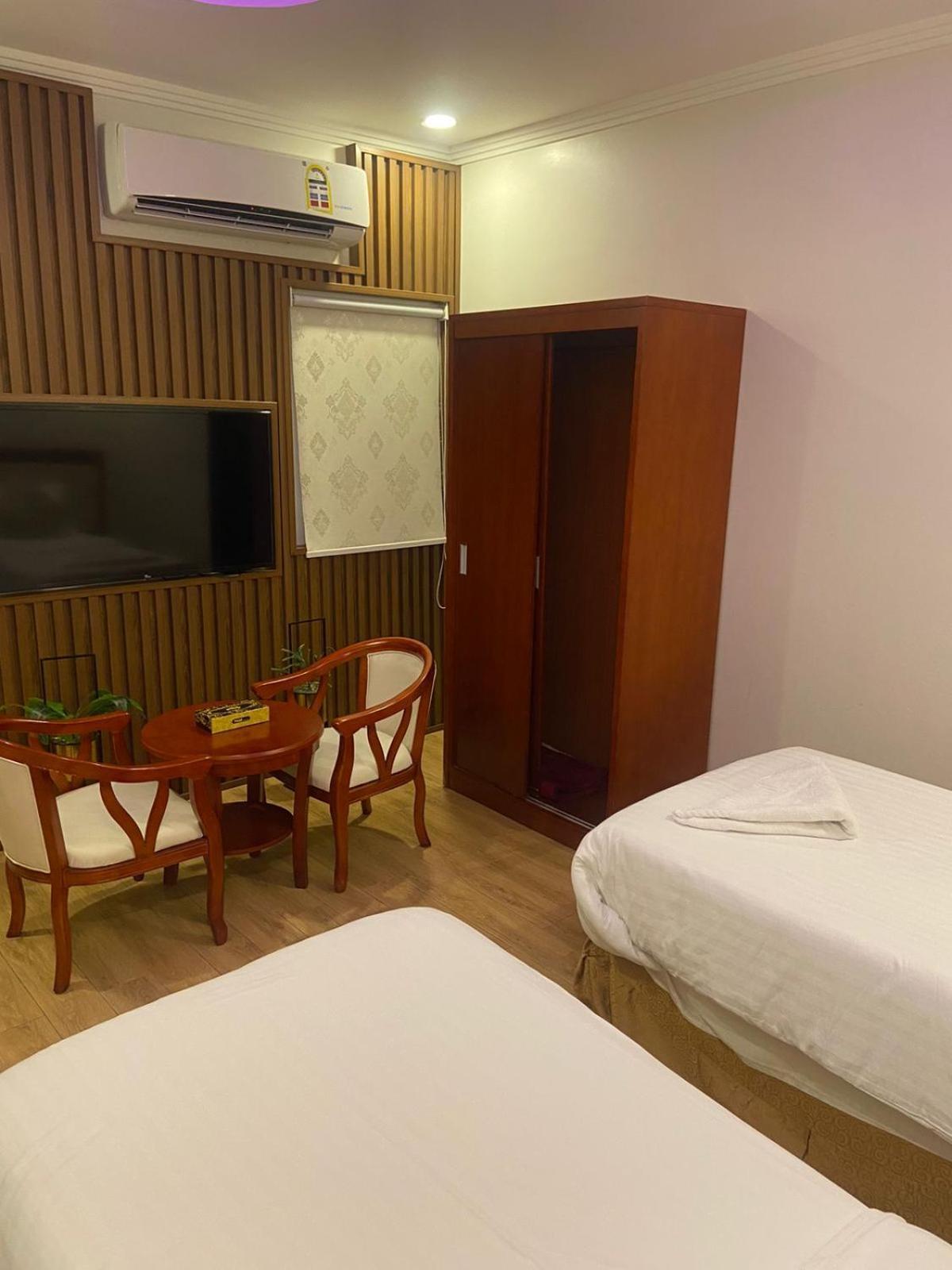 Fakher Yanbu 3 Furnished Units Bagian luar foto