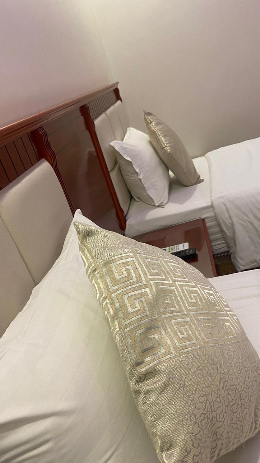 Fakher Yanbu 3 Furnished Units Bagian luar foto